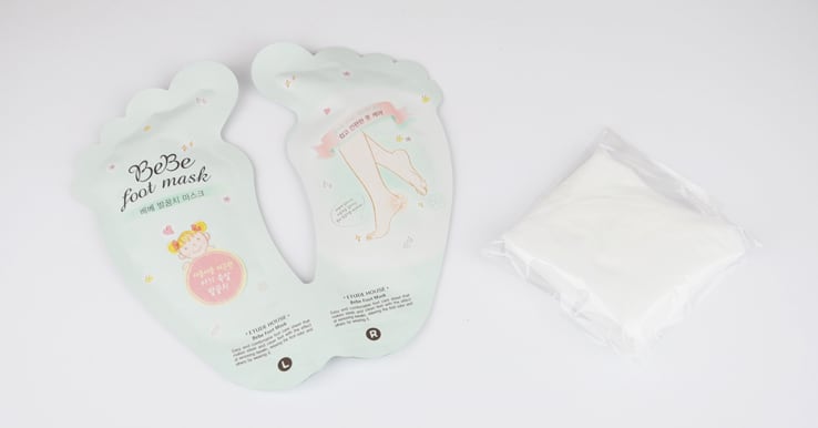 Etude-House-Bebe-Foot-Mask-2.jpg